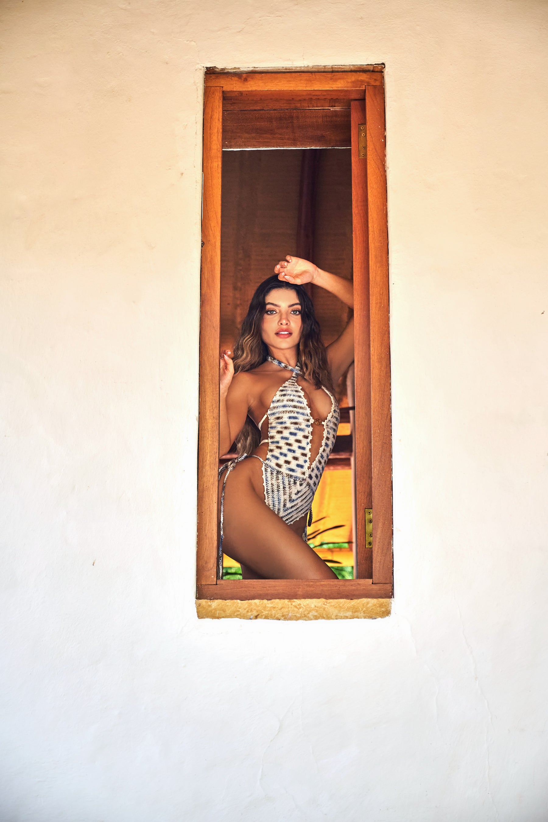 Amaranto One Piece Ivory and Blue
