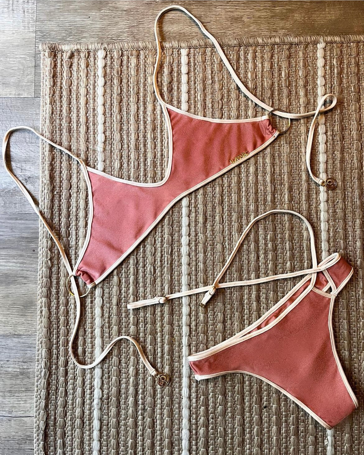 Cala Bottom Bronze and Champagne
