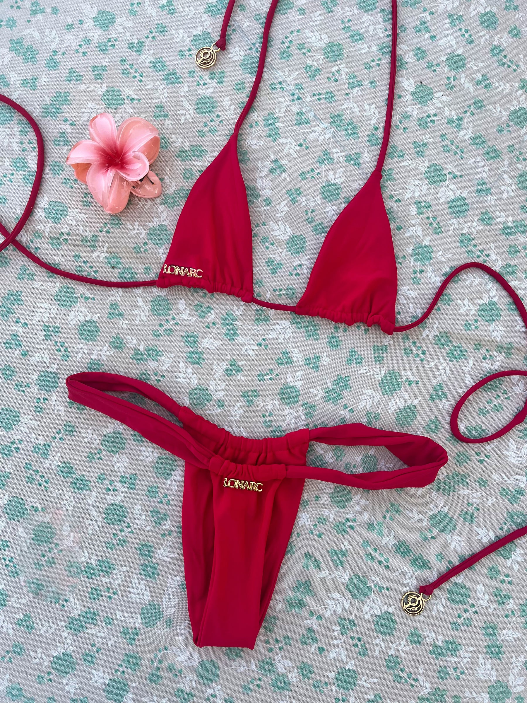 Bombshell Top Cherry Red
