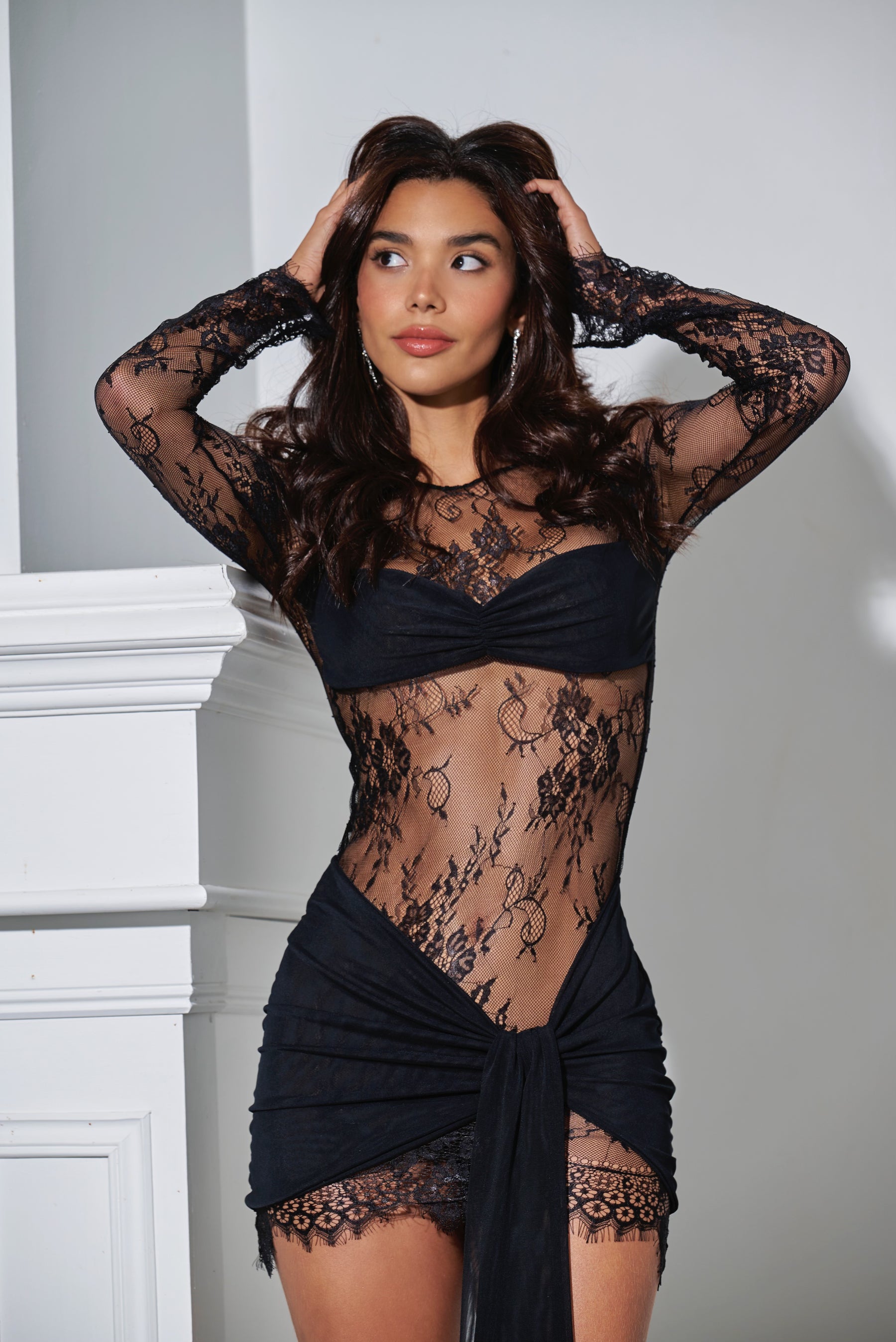 Lady Lace Mini Dress Black
