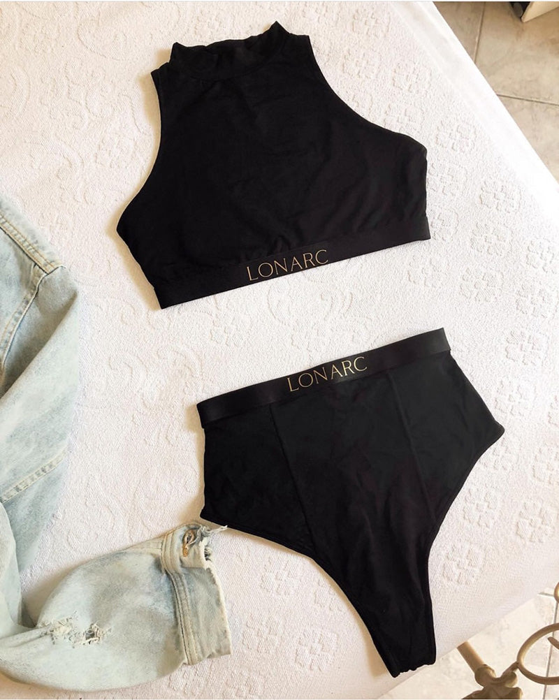 Blossom Top Black