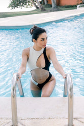 Caoba One Piece Black and Nude