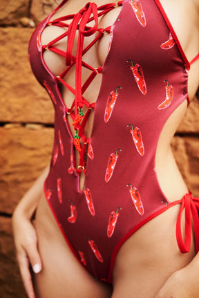 Amapola One Piece Shiny red and Chilli
